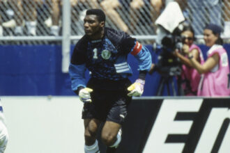 peter rufai a murit legendarul portar al nigeriei avea 61 de ani 686789cd0303e