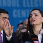 pot a anuntat ca voteaza motiunea de cenzura initiata de aur din respect pentru cetateni 686e2dbd70c76