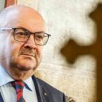 presedintele cj arges jigniri si limbaj agresiv la adresa unui consilier pnl erai limitat sa nu zic prost 6889ca4f1bfe9