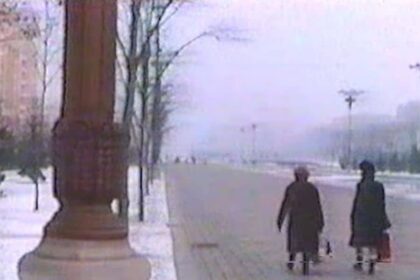 presshub un mini documentar secret din 1989 realizat cu o camera ascunsa in bucuresti a fost pus la dispozitia publicului roman in premiera dupa 35 de ani 688746bfa630b