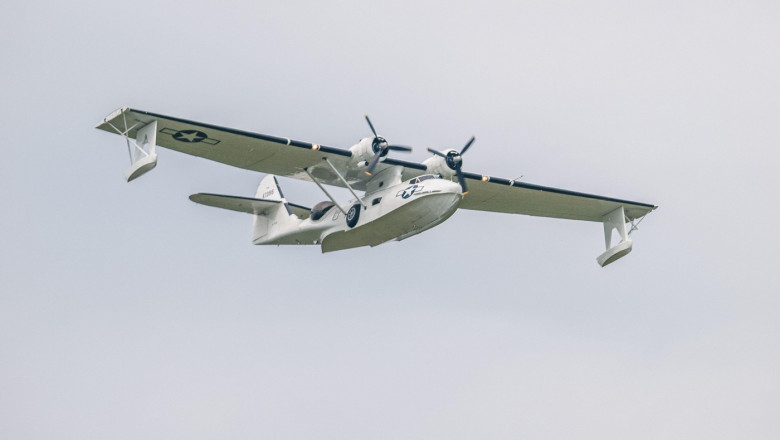 prima deturnare a unui avion din istorie cum s a prabusit in mare miss macao in timp ce patru hoti se luptau cu pilotii 687c92d7ce9f9