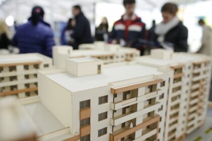 proces scoala la iasi pentru returnarea avansului de 80 000 euro dat pe un apartament nou cu probleme plus daune un caz din zona ultracentrala a orasului 68880bd87f70e