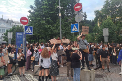 proteste la kiev furia creste in ucraina dupa ce zelenski a promulgat legea ce vizeaza reducerea puterii organismelor anticoruptie 68805f5795e82