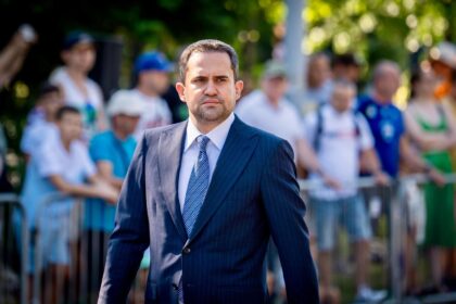 reactia ministrului transporturilor dupa ce a fost acuzat ca a dat mita de sase ori reprezentantilor ocolului silvic raducaneni 688a69b43ff3c