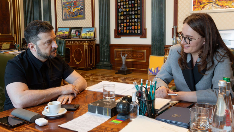 remaniere majora la kiev zelenski a numit un nou premier cine va conduce executivul ucrainean 687536772ca97