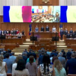 reportaj cum s a vazut din parlament motiunea impotriva guvernului alesii cu aer de vacanta ce misto fac beculetele alea 687544732c258