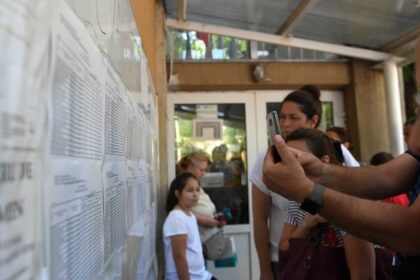 rezultatele finale la evaluarea nationala 2025 au fost publicate cati elevi au obtinut media 5 dupa contestatii 686f5e6d49765