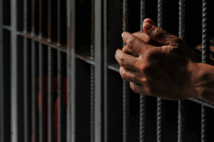 roman gasit mort in sectia de izolare a unei inchisori din italia anchetatorii iau in calcul si ipoteza unui omor 687a64a00bb63