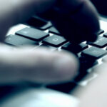 rusia restrictioneaza tot mai mult accesul liber la internet peste 50 000 de site uri au fost blocate 68808d9117022