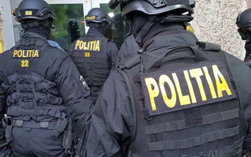 scandaluri amenintari si arestari in letcani si popesti politia intervine in cazuri grave de violenta familiala 686c2c4433f2f