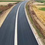 se accelereaza lucrarile pe doua loturi ale a7 asfaltari in ritm alert dar structurile pun probleme video 6874b521f00a3