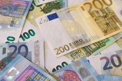 se schimba banii in toata europa ce elemente noi vor aparea vor fi si figuri de romani pe viitoarea moneda 6877a6c01075d