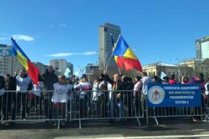 sindicatele din educatie vor protesta luni in fata parlamentului 6867ef82dec20