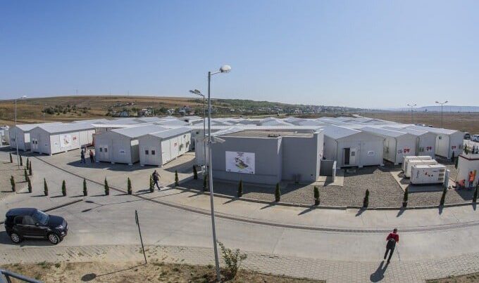 spitalul mobil nu mai e bun de nimic ca o casa nelocuita cu anii iesit din garantie cu jumatate de viata deja consumata investitia de 11 mil euro pare bani aruncati in vant 688034b1021be