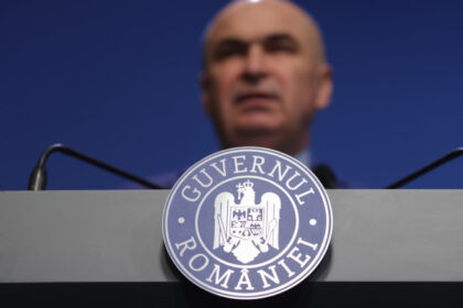 standard poors mentine ratingul romaniei dar si perspectiva negativa mai ales pentru ca prim ministrul bolojan se va retrage 6881df9503c2d