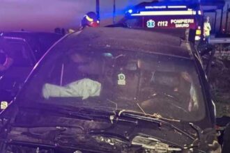 tanar ranit dupa ce masina pe care o conducea a fost acrosata de un tren in neamt 686771796b5f6