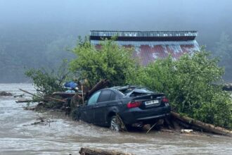 toate persoanele afectate de inundatiile din suceava vor primi sprijin financiar decizia vine de la consiliul judetean 68873a28eda62