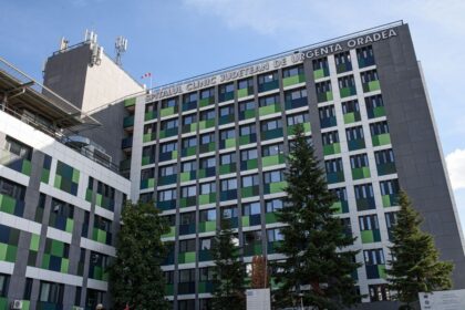 toti copiii si adultii internati in urma toxiinfectiei alimentare de la vartop se simt bine si au fost externati 686f8f04aafbc