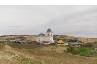 ultimii 1 000 de oameni satul iesean moare 688a7db683f93