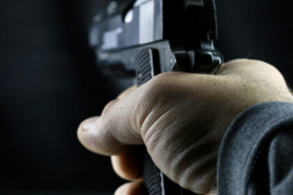 un barbat din pakistan si a ucis fiica de 16 ani pentru ca a refuzat sa isi stearga contul de tiktok 6870d4bd0498a