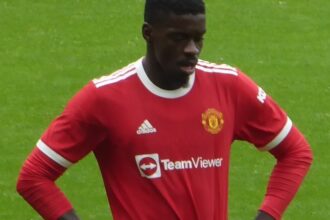 un fost jucator de la manchester united a dat in judecata clubul pentru neglijenta medicala 6875733e781fe