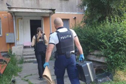 un nou nascut a murit dupa ce a fost abandonat in toaleta in timisoara mama lui a fost arestata preventiv 686fead185e20