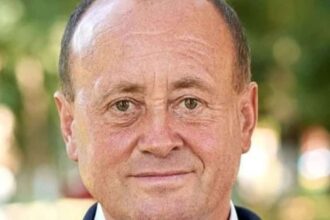 un primar si un fost director al directiei silvice maramures pusi sub acuzare pentru coruptie 687a57814f300