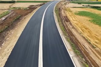 un senator liberal propune infiintarea unui grup interministerial coordonat de un vicepremier care sa vina urgent cu solutii pentru continuarea lucrarilor la a7 si a8 687948671f3c0