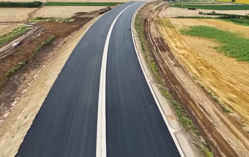 un senator liberal propune infiintarea unui grup interministerial coordonat de un vicepremier care sa vina urgent cu solutii pentru continuarea lucrarilor la a7 si a8 687948671f3c0