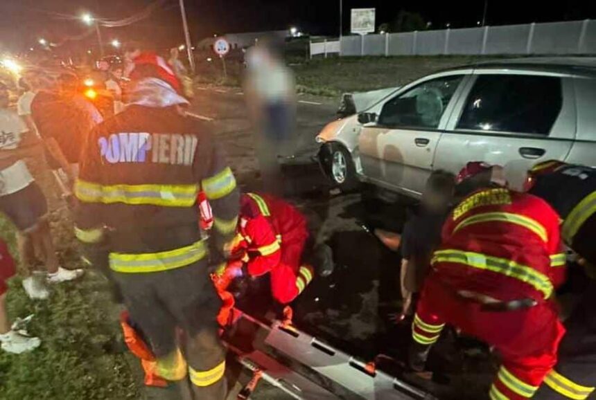 un sofer sub influenta alcoolului care a fugit de politisti a intrat cu autoutilitara intr un copac in apropiere de manastirea neamt 68694661c0d6c