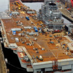 unicul portavion al rusiei ar putea fi vandut sau dat la fier la vechi nu mai are rost sa fie reparat 688468955e94b