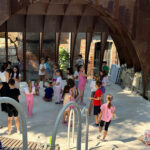 vacanta recreativa 2024 a inceput peste 700 de copii participa gratuit la cursuri care le dezvolta creativitatea si increderea 6877400f1be8b