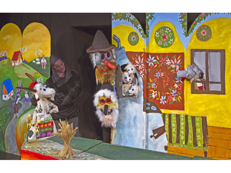 vara povestilor romanesti teatrul luceafarul readuce magia lui ion creanga in iasi 6874bdef1d6aa