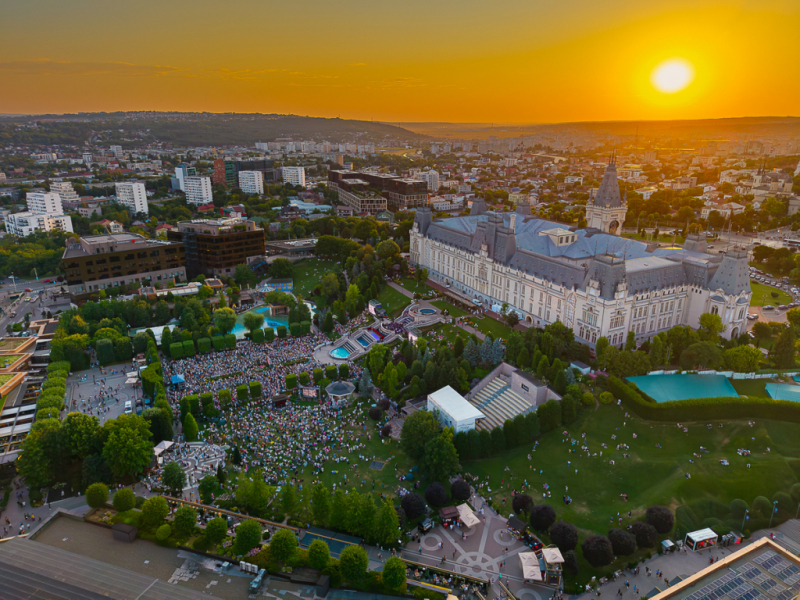 video 25 ani de iulius 3 gradini urbane amenajate de la zero in iasi timisoara si cluj napoca 18 hectare spatii verzi peste 80 000 arbori maturi si arbusti 68876d63b3d3a