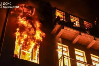 video atac aerian al rusiei asupra orasului port odesa cinci persoane au fost ranite printre care doi copii 6866301b986e3