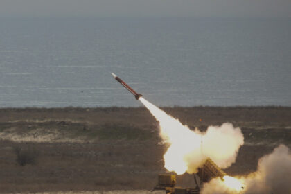 video ce raspunde nicusor dan intrebat daca romania va dona ucrainei inca un sistem patriot 6883e33bea19c