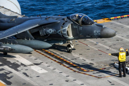 video cum a ajuns o firma de bauturi racoritoare sa propuna drept premiu un avion cu decolare verticala av 8b harrier si scandalul de dupa 68709a607b61b