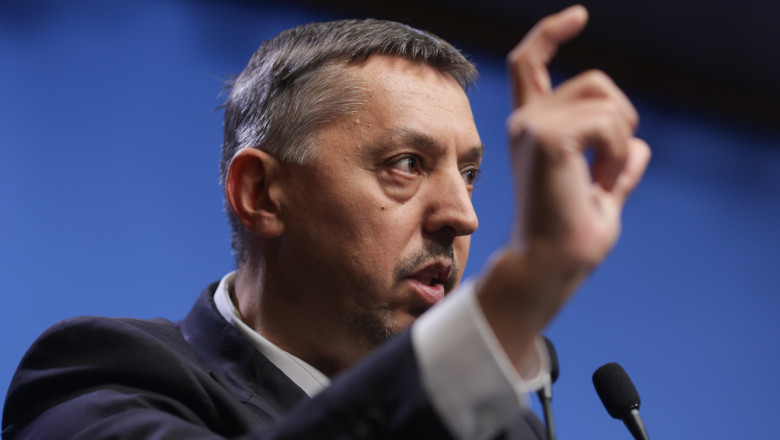 video daniel david despre anul scolar 2025 2026 ministrul nu poate merge in fiecare scoala pentru a si aplica instructiunile 686d3f28cb9c2