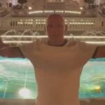 video moment surpriza un membru al generatiei de aur canta imnul politehnicii iasi in fata palatului culturii 6883157654e62