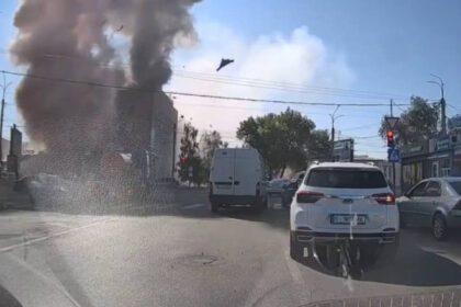 video momentul in care dronele rusesti lovesc un centru de recrutare dintr un oras ucrainean cel putin doua persoane au fost ucise 686663bd4908c 1