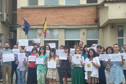 video proteste in mai multe judete si in bucuresti sindicalistii din casele judetene de pensii nemultumiti de masurile de austeritate 6878b9f773a47