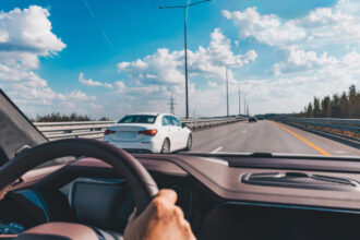 video romanii din diaspora se reintorc acasa pentru vacanta de vara venim cu inima mare si plecam cu ea foarte mica 687481dc38e07