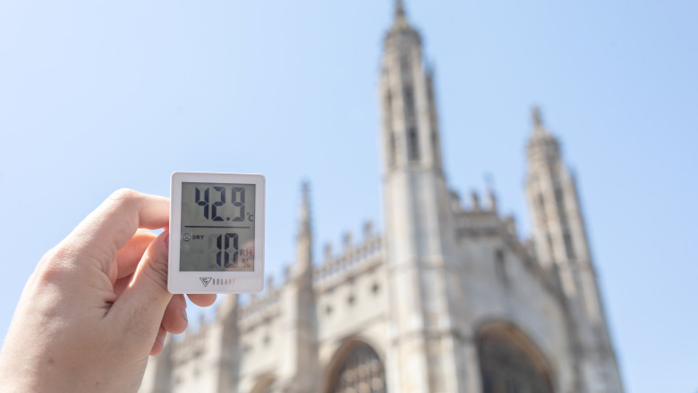 video val sufocant de canicula peste europa 40 de grade la umbra pene de curent in cehia incendii de vegetatie in grecia turcia si spania 686965d1c6397