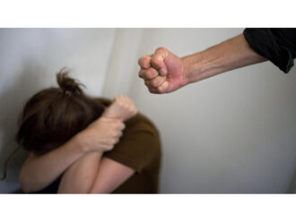 violenta domestica scapa de sub control 686e3d16cc166