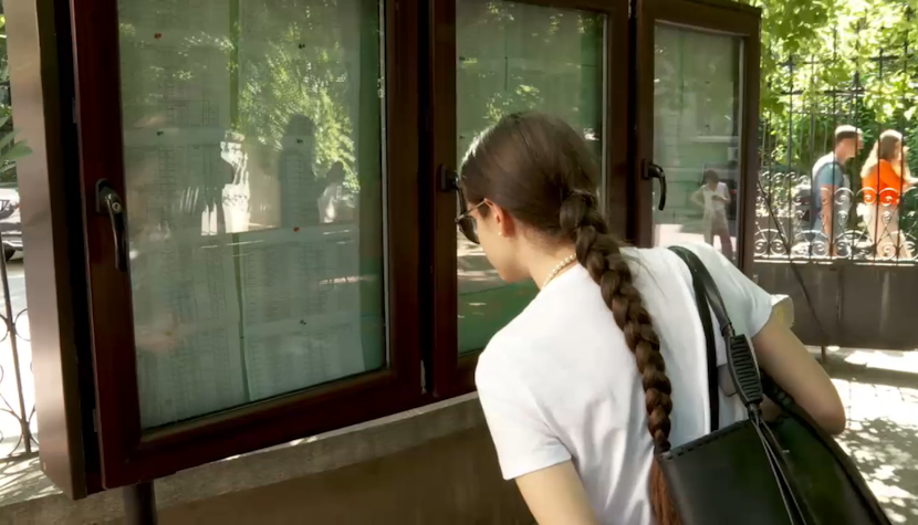 zeci de elevi cu medii bune au ratat admiterea la liceu in iasi 142 de absolventi au ramas nerepartizati desi unii au avut medii peste 800 68841c1753c0d