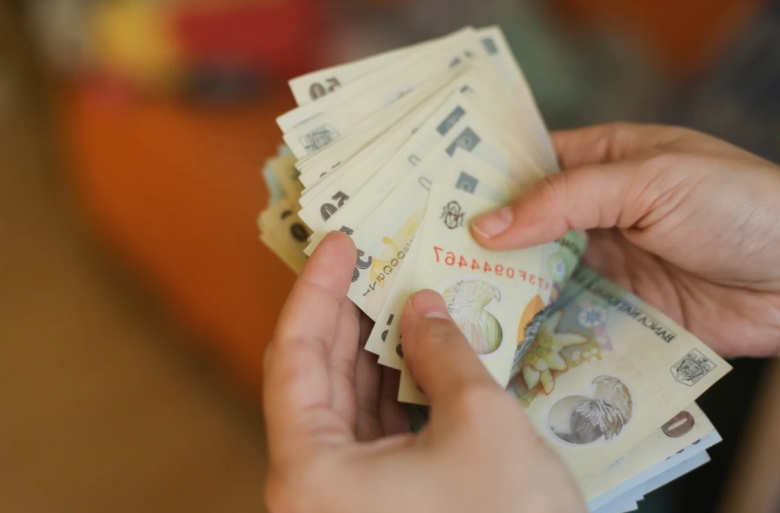 5 335 de lei pe luna in mana castigul mediu net in iasi ramine cu mai bine de 200 lei sub media pe tara 68a91c9b24c7e