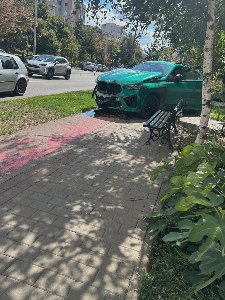 a provocat un accident rutier si a incercat sa duca de nas politistii avand permisul suspendat 68a9e836973f3