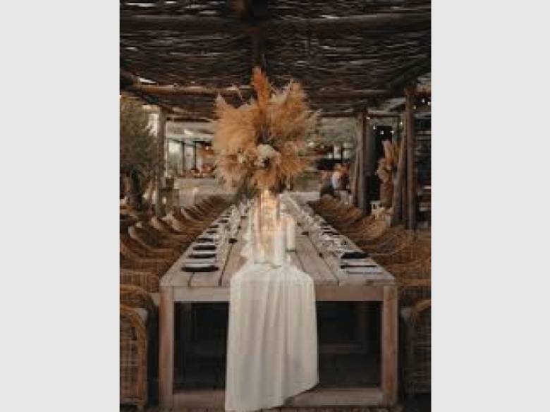 afacerea nuntilor 68b4571a8bb46