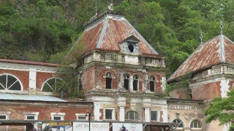 afp statiunea termala fantoma baile herculane devastata de coruptie revine la viata in romania 68a2fc8505da3