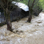 alerta de inundatii cod galben de viituri in 11 zone pana luni la pranz harta 688f3f2469de6
